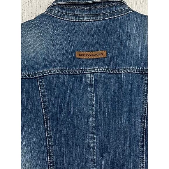 DKNY Jeans Cropped Denim Jacket Blazer Size Small (XS) Medium Wash Fading - Picture 2 of 8